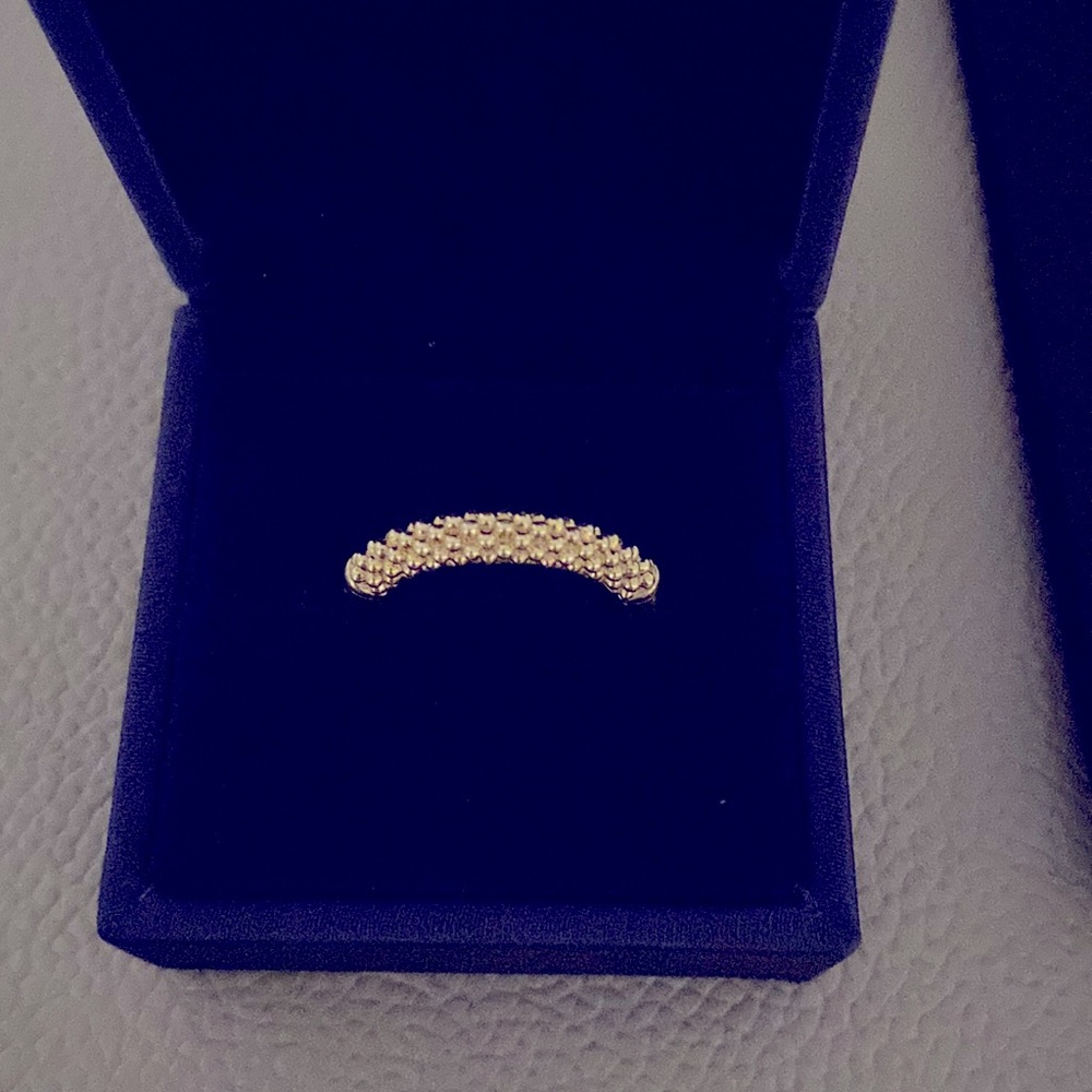 Size 7 Lagos gold ring